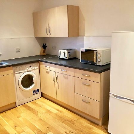 City Centre Apartment Инвернес Екстериор снимка
