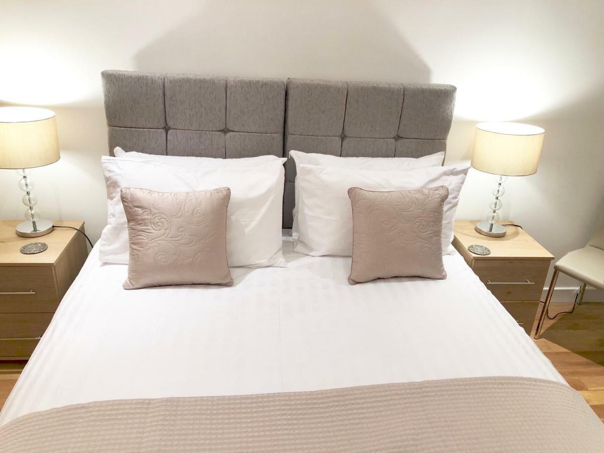 City Centre Apartment Инвернес Екстериор снимка